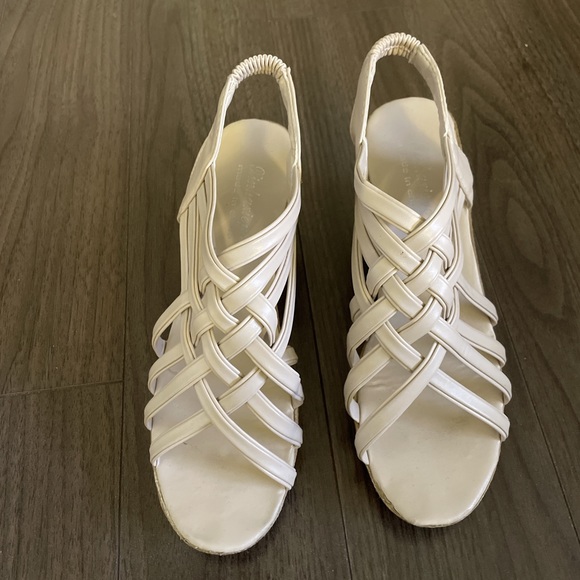 NWOT. Wedges Shoes - Picture 4 of 8